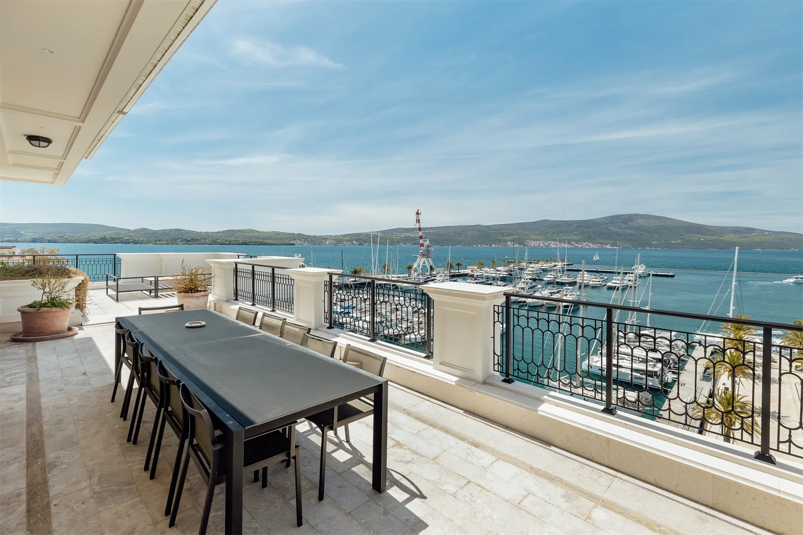 Luksuzni Penthaus - Hotel Regent 5*, Porto Montenegro